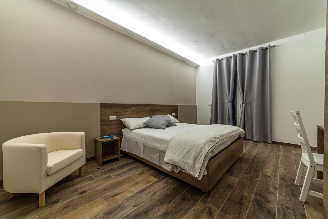 B&B Villa Elianto 노타레스코 외부 사진